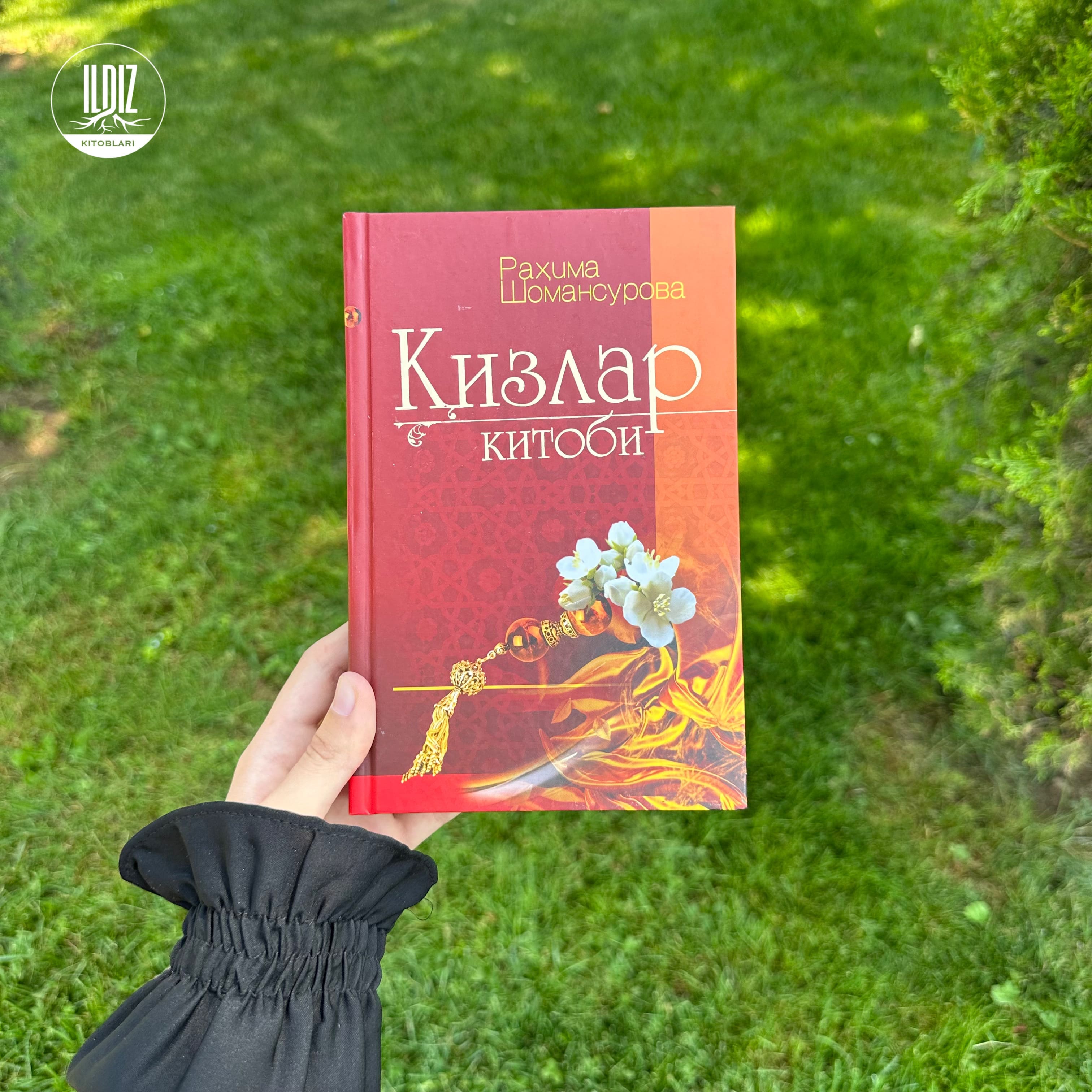 Lift seksini onlayn tomosha qiling Uzun boyli qora ayollar porno